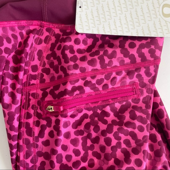 NWT Lululemon Run Top Speed Crop Size 8 Pink Ace Dot - Picture 9 of 9